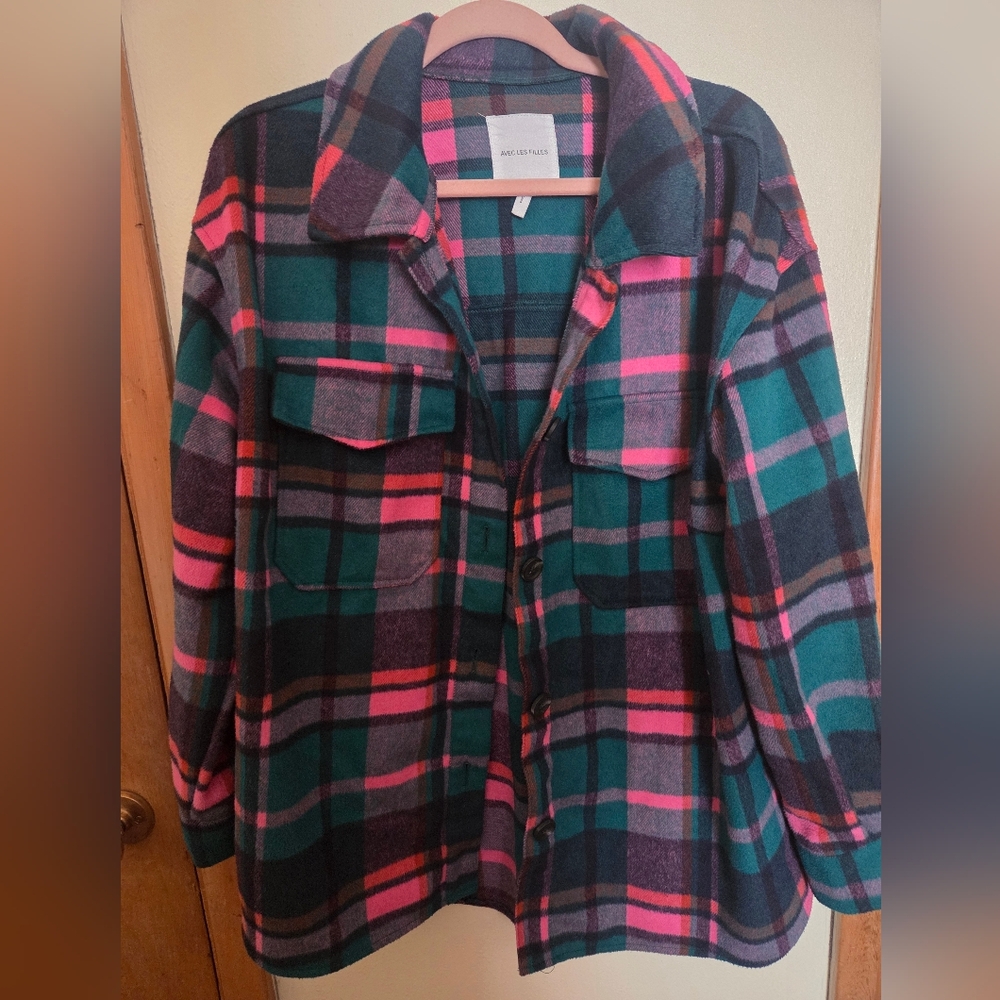 Avec Les Filles 1X Green And Pink Flannel Shacket